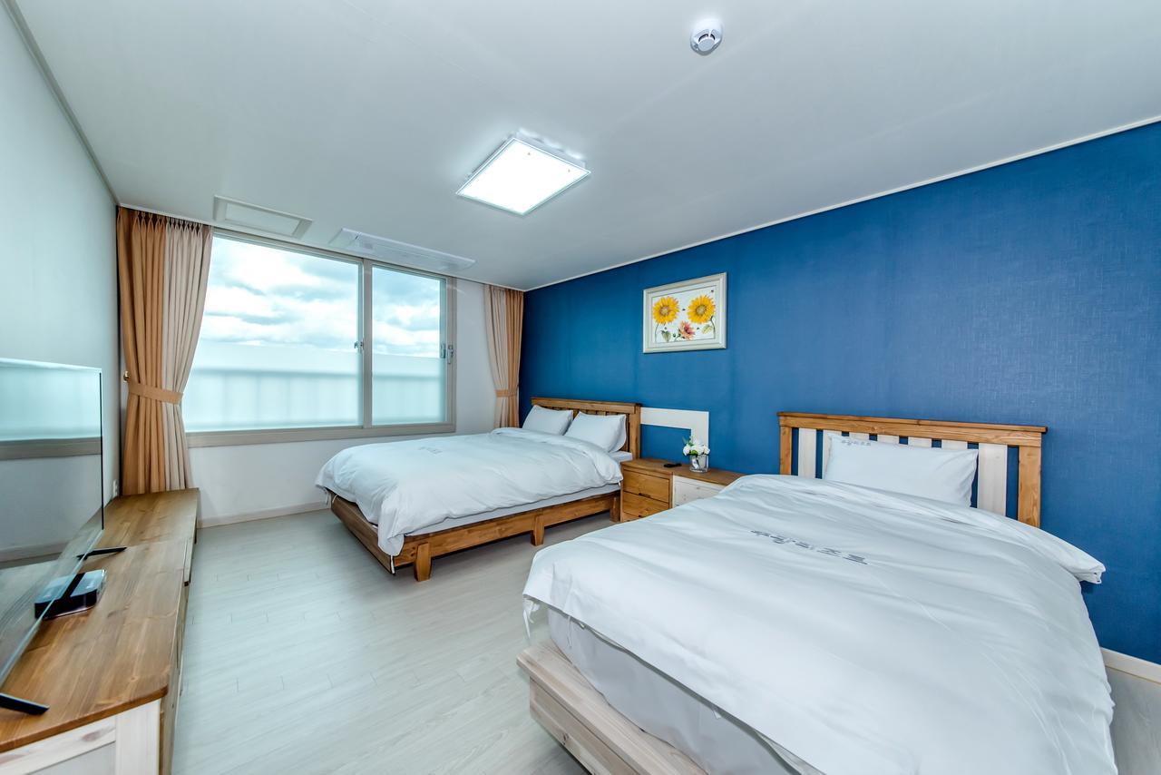เชจู ชุกวัง รีสอร์ต Hotel เมืองเชจู ภายนอก รูปภาพ