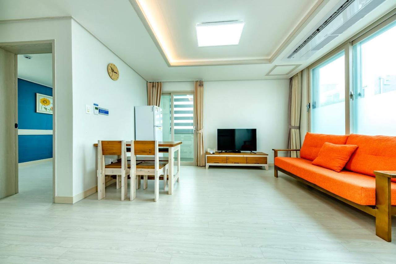 เชจู ชุกวัง รีสอร์ต Hotel เมืองเชจู ภายนอก รูปภาพ