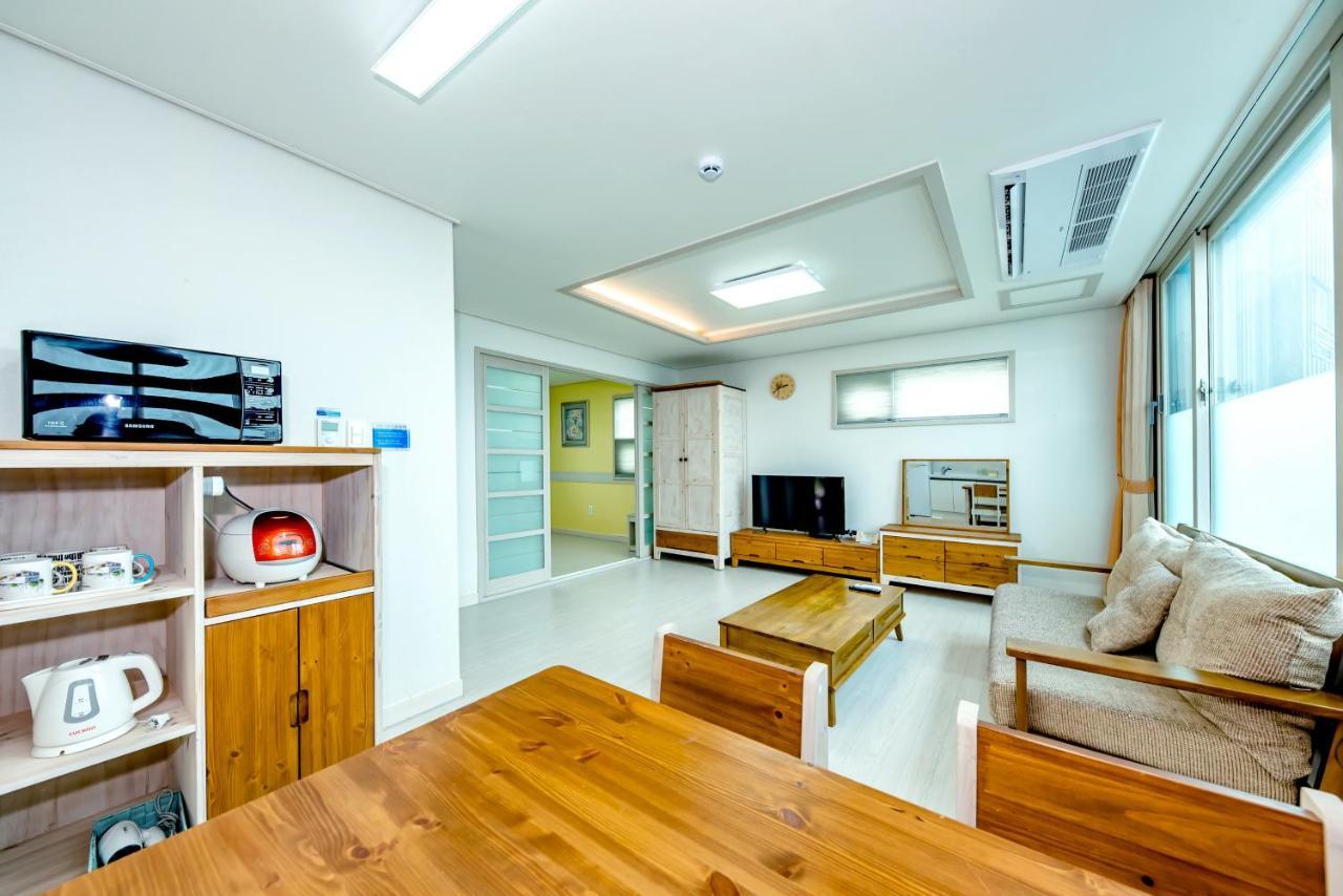 เชจู ชุกวัง รีสอร์ต Hotel เมืองเชจู ภายนอก รูปภาพ