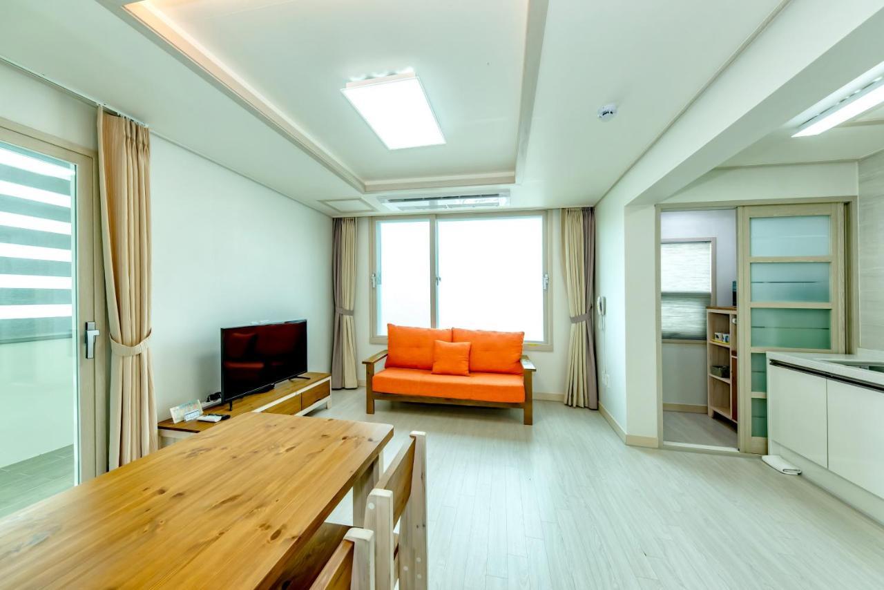 เชจู ชุกวัง รีสอร์ต Hotel เมืองเชจู ภายนอก รูปภาพ